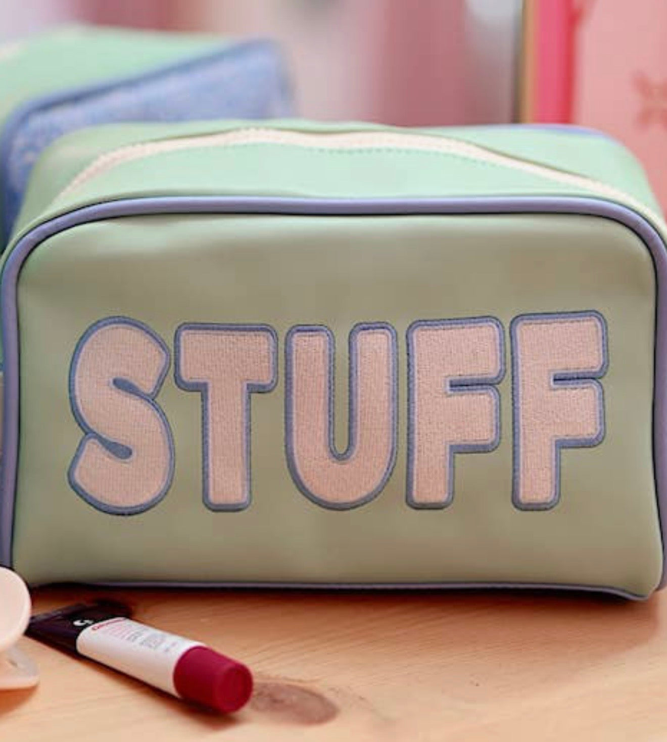Jadelynn Brooke Handle Cosmetic Bag - Stuff