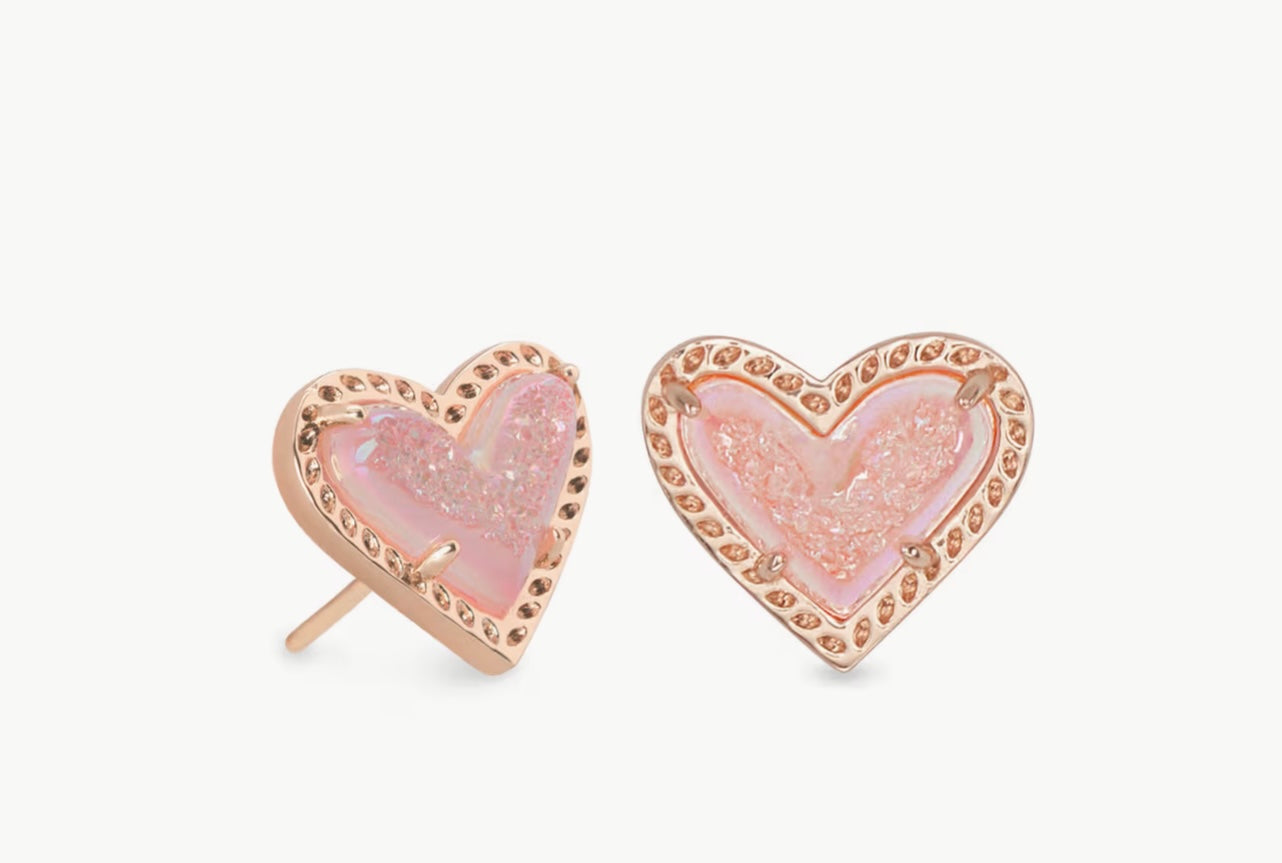 Kendra Scott Ari Heart Stud Earrings Gold Light Pink