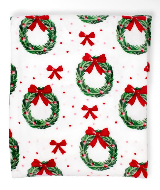 The Royal Standard Clara Wreath Throw Red/Green 50x60
