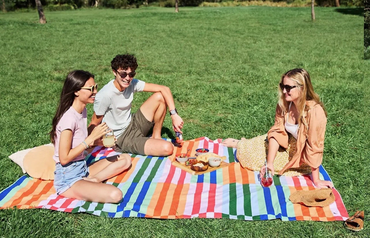 Dock & Bay Picnic Blanket - Large