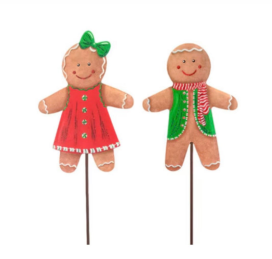 Round Top Snowy Gingerbread