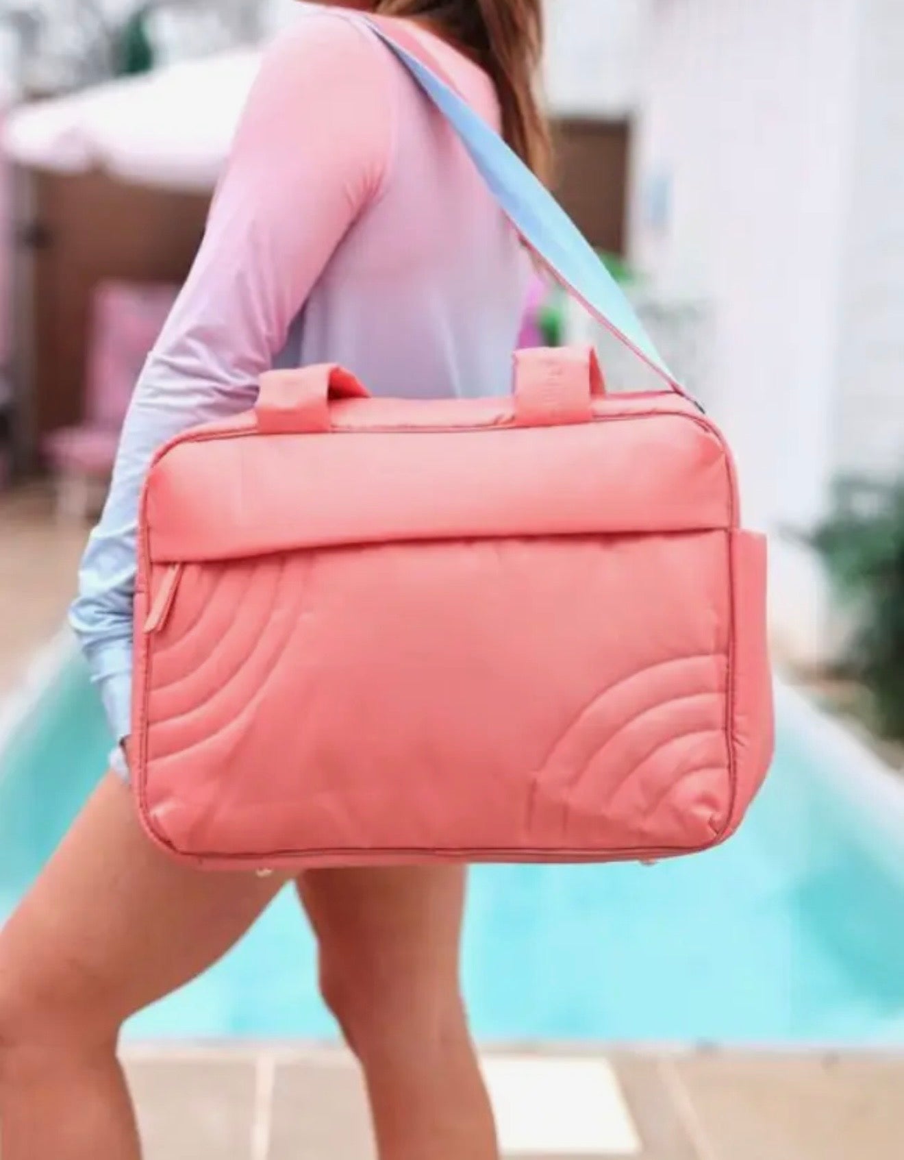 Jadelynn Brooke Duffle Bag - Modern Puffer Tropical Sunrise