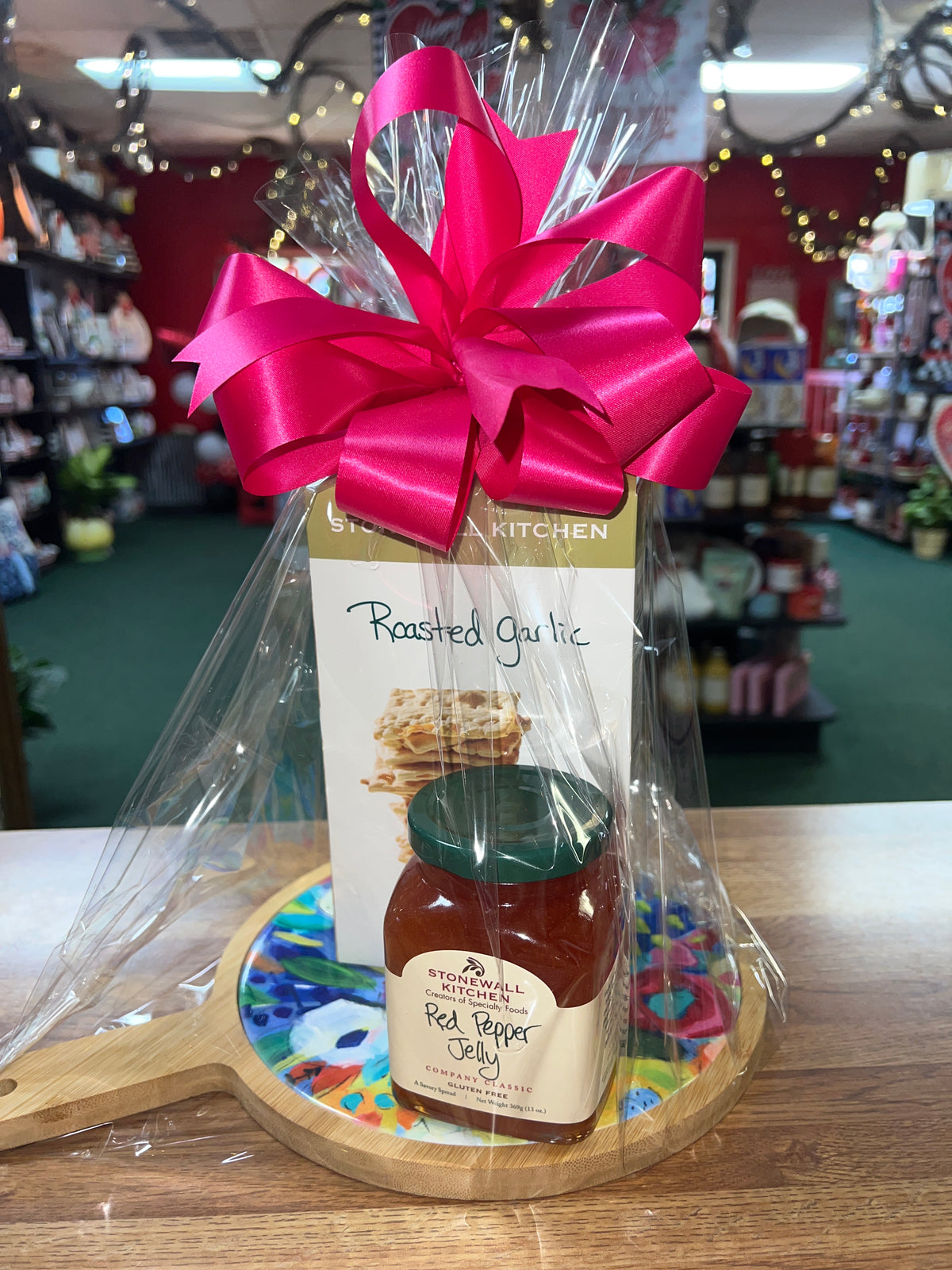Gift Pack - Cheese Board, Crackers, Jelly