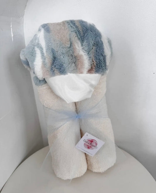 Rockin Royalty Riptide Plush Hooded Towel