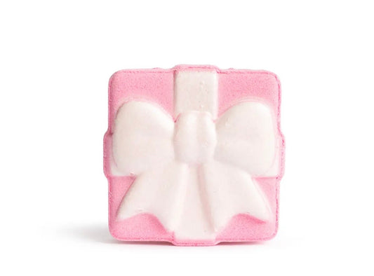 The Royal Standard Present Bath Fizzer Sugar Plum Scented