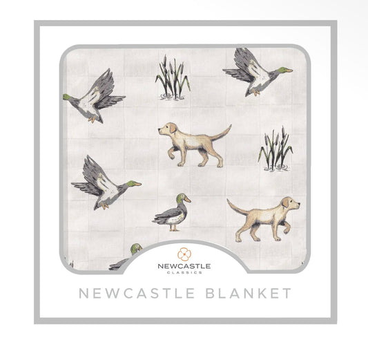 New Castle Classics Lab and Ducks Blanket
