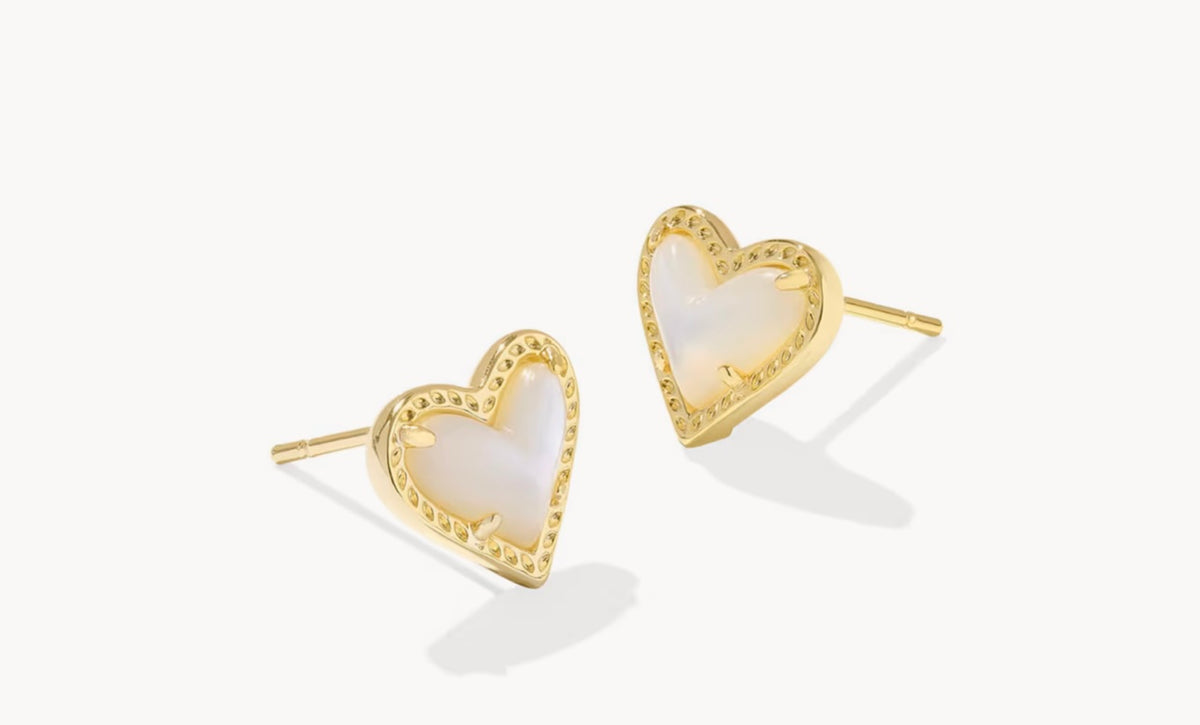Kendra Scott Ari Heart Stud Earrings Gold Mother of Pearl